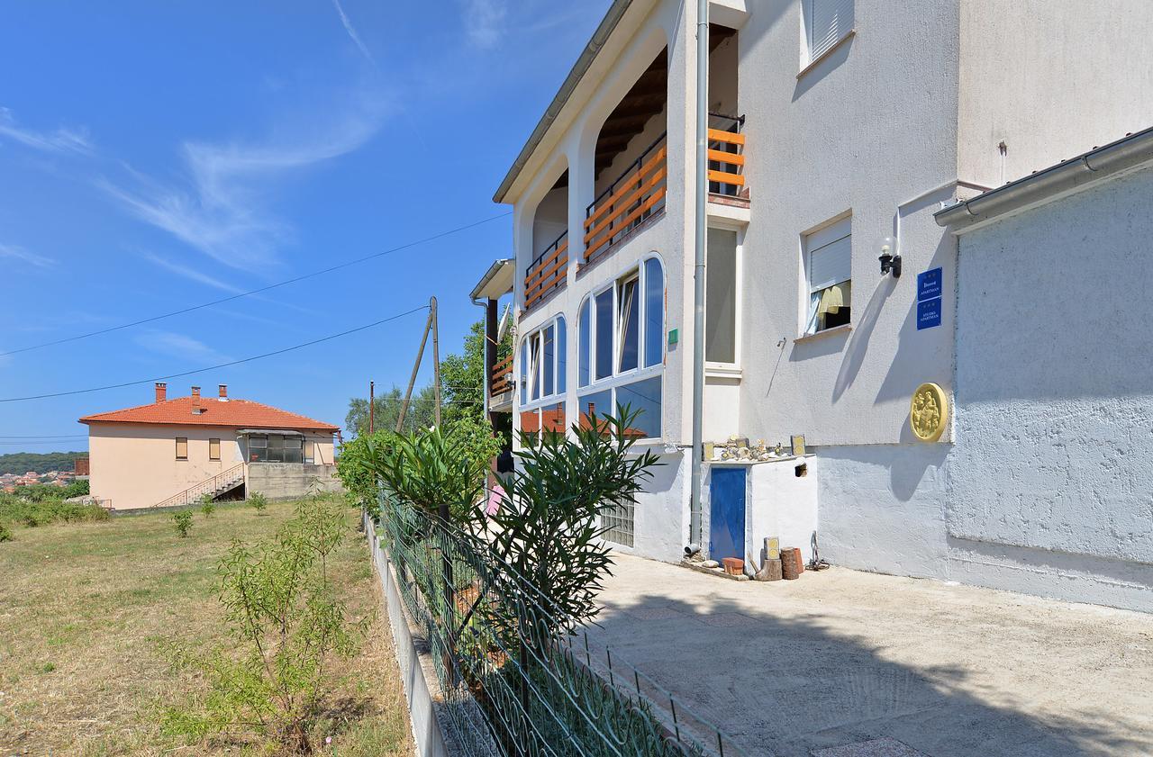 Apartments Dino 1374 Pula Dış mekan fotoğraf